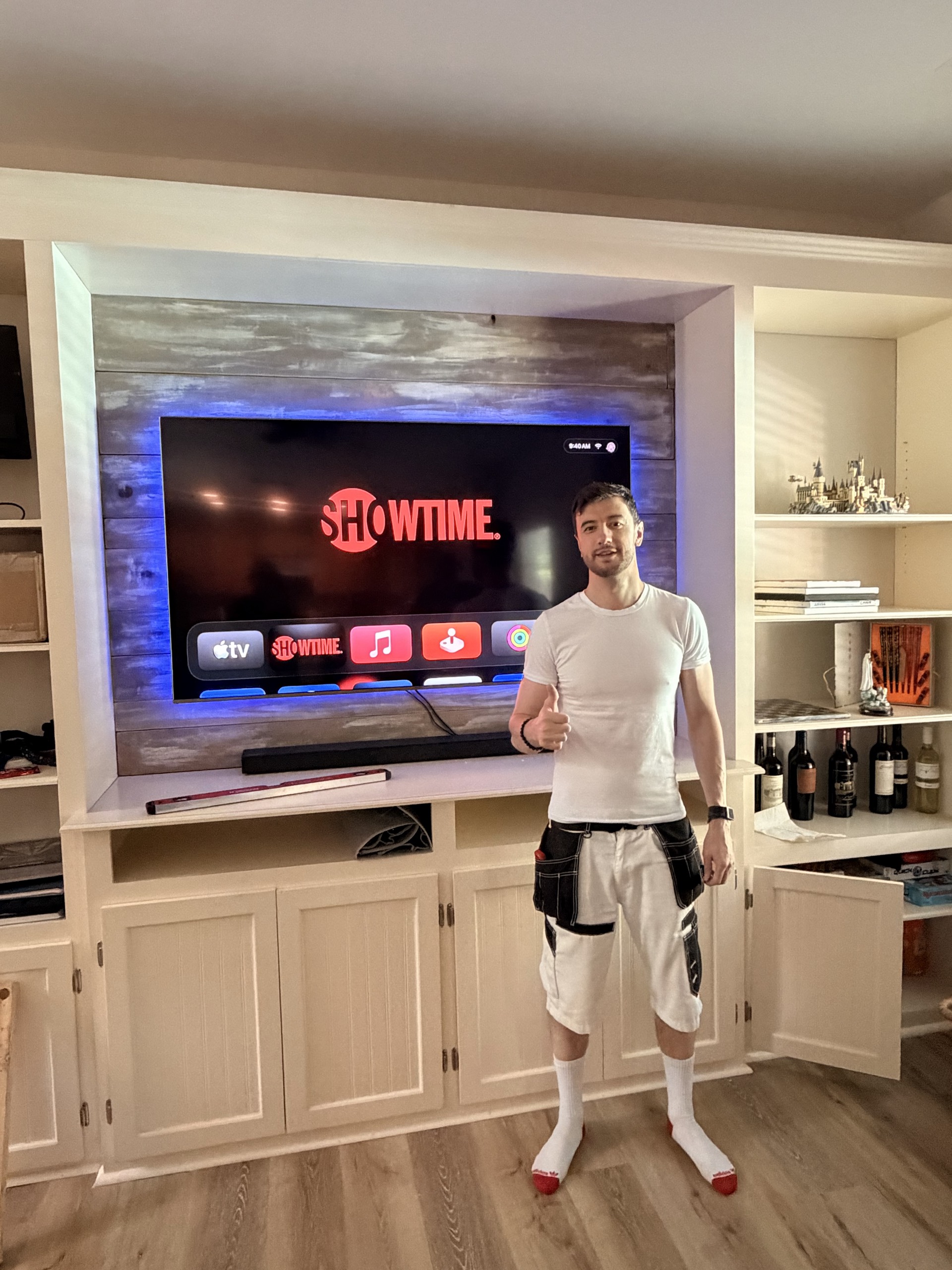 TV Mounting Service in Charlotte, NC — photo 1